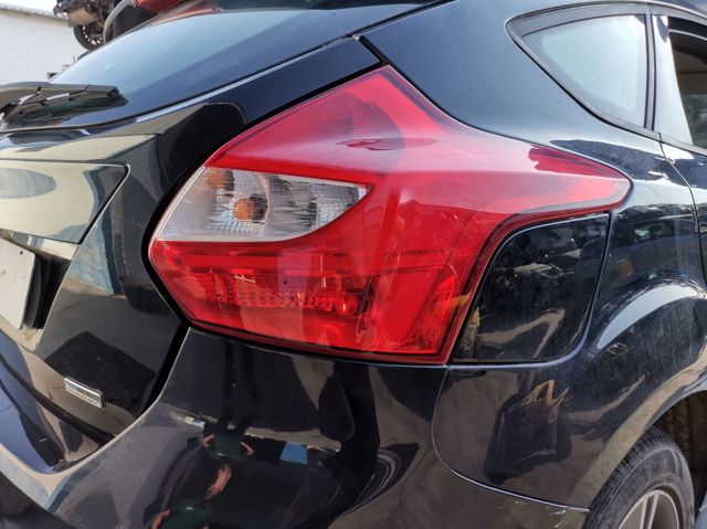 Lampa zespolona tylna prawa BM5113404AJ FORD