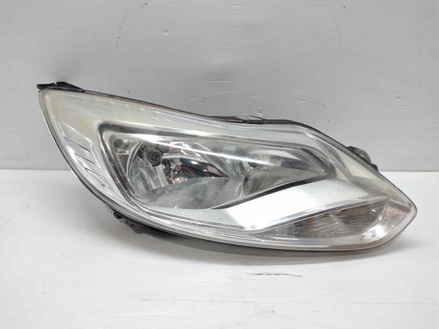 Reflektor prawy Ford Focus 3 CB8