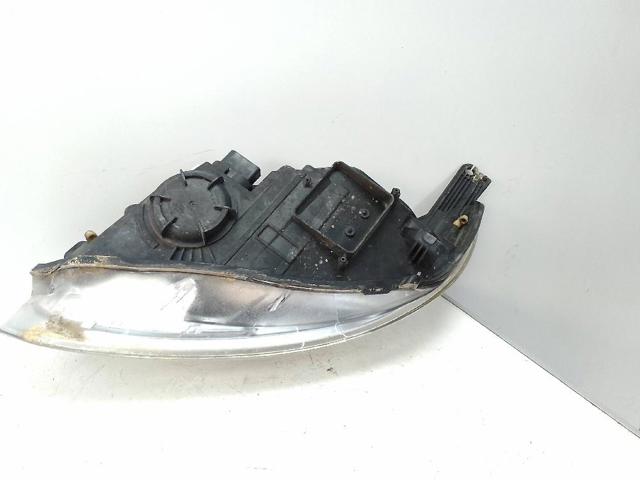 Reflektor prawy Ford Focus 3 CB8