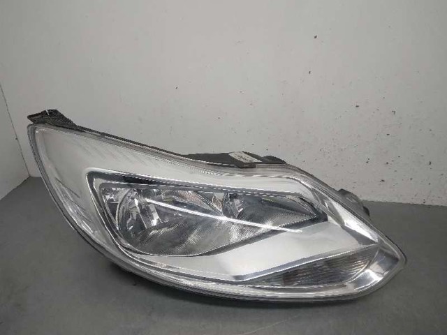 Reflektor prawy Ford Focus 3 CB8