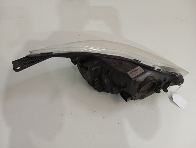 Reflektor lewy Ford Focus 3 CB8