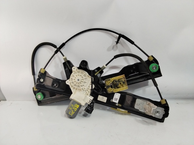 Mechanizm podnoszenia szyby drzwi przednich prawych BM51A23200BF FORD