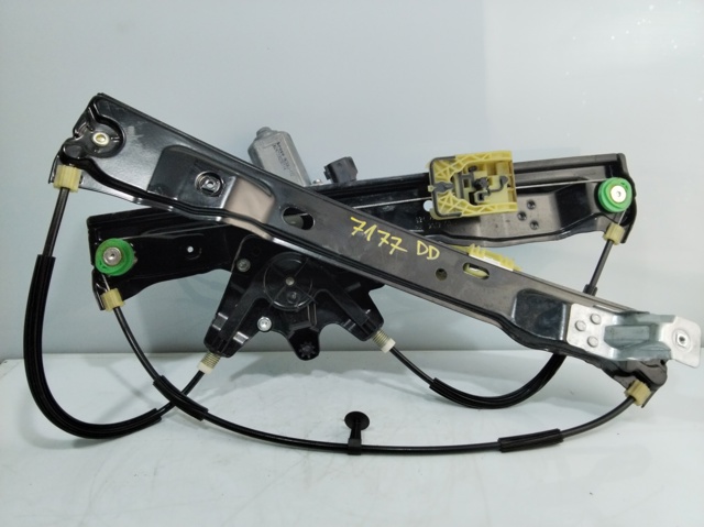 Mechanizm podnoszenia szyby drzwi przednich prawych BM51A23200BF FORD