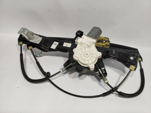 Mechanizm podnoszenia szyby drzwi przednich prawych BM51A23200BF FORD