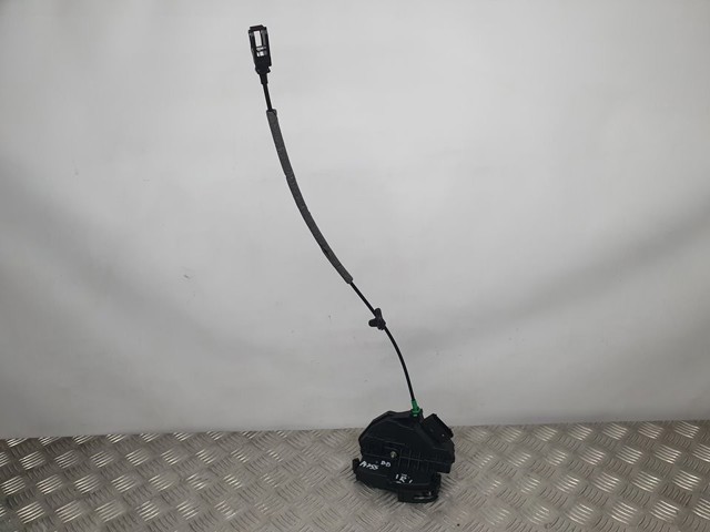 Zamek drzwi przednich prawych BM5AA21812BH FORD