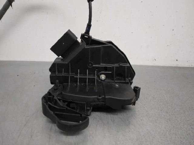 Zamek drzwi przednich lewych BM5AA21813AE FORD