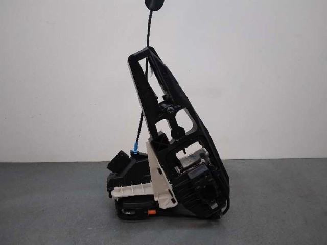 Zamek drzwi przednich lewych BM5AA21813CG FORD