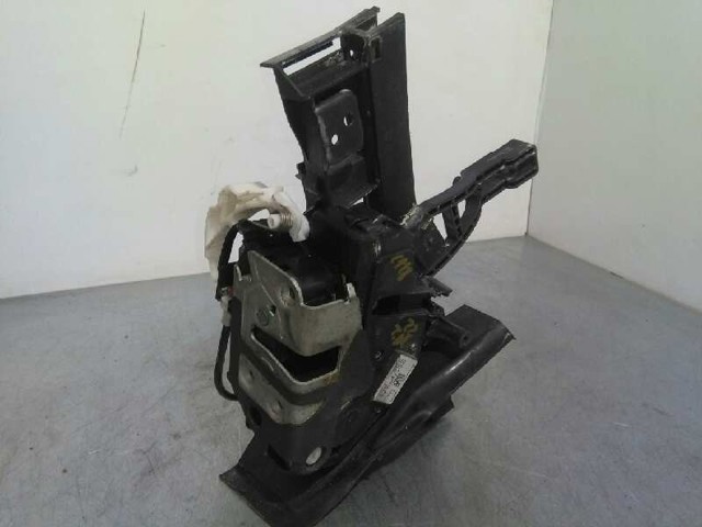 Zamek drzwi tylnych prawych BM5AA26412AC FORD