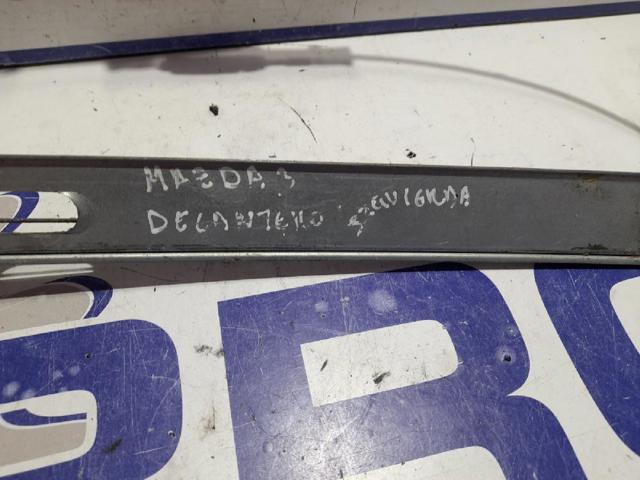 Podnośnik szyby Mazda 3