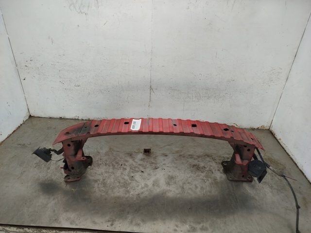 Wzmocnienie zderzaka przedniego BPYK5007YC MAZDA