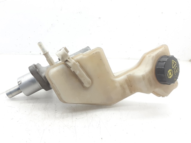 Cylinder hamulcowy Mazda 3