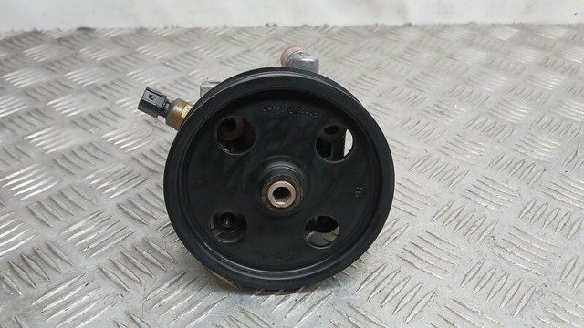 Pompa wspomagania hydraulicznego kierownicy BV613A696AB FORD