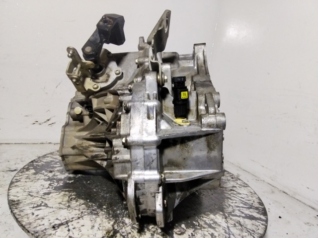 Mechaniczna skrzynia biegów w komplecie BW3421 GM