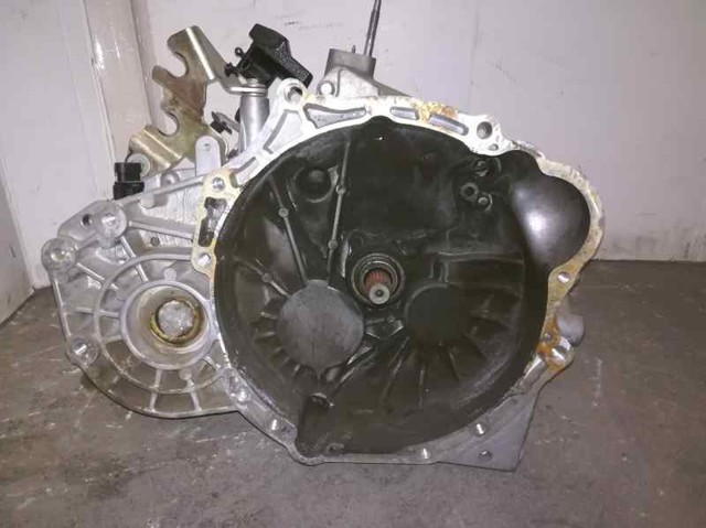 Mechaniczna skrzynia biegów w komplecie BW3421 GM