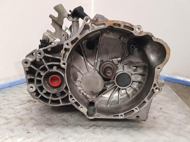 Mechaniczna skrzynia biegów w komplecie BW3421 GM
