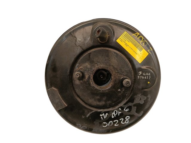 Wzmacniacz próżniowy hamulców C0504000 MAZDA