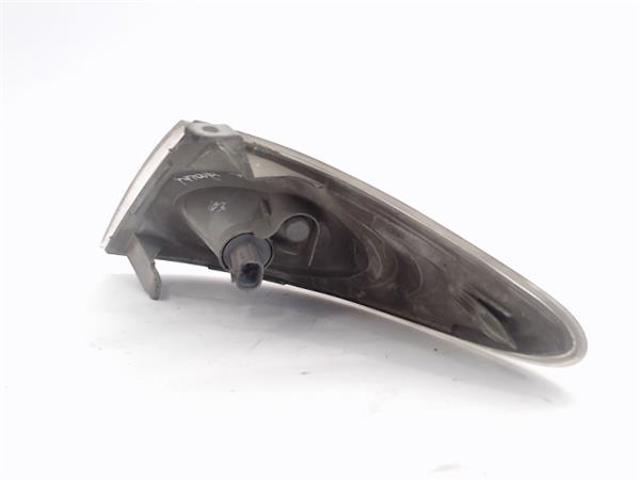 Kierunkowskaz prawy Mazda Premacy CP