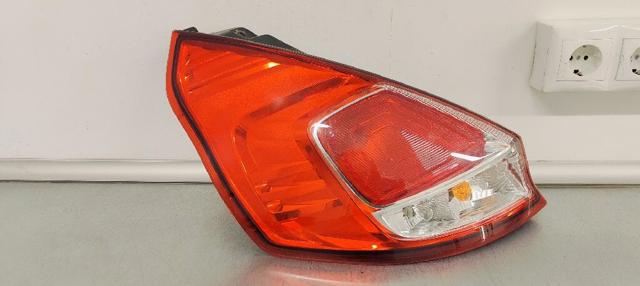 Lampa zespolona tylna lewa C1BB13405AE FORD