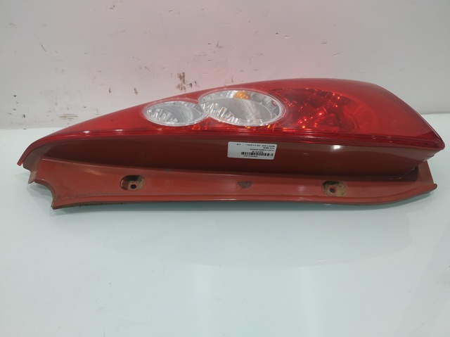 Lampa zespolona tylna prawa C23551150 MAZDA