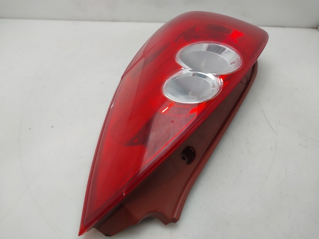 Lampa zespolona tylna prawa C23551150 MAZDA