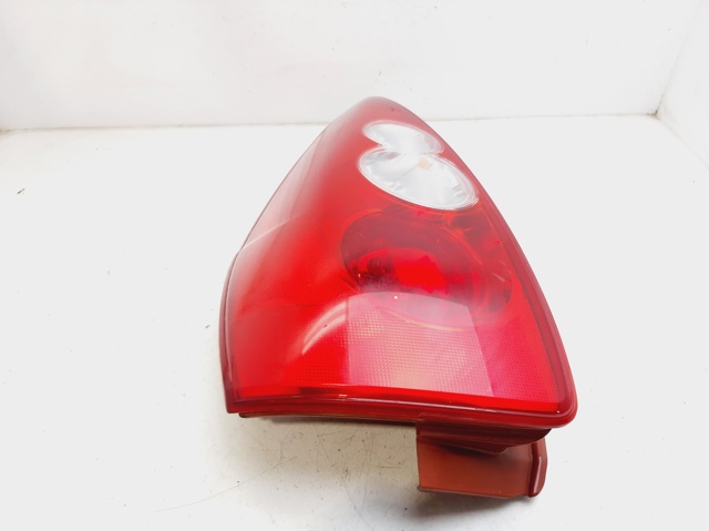 Lampa tylna Mazda 5