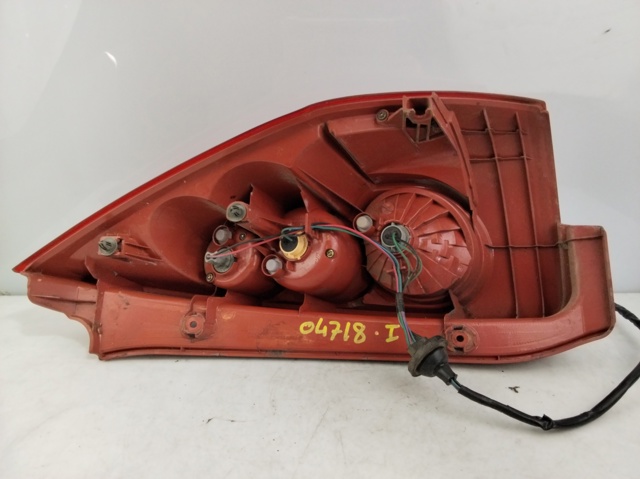Lampa zespolona tylna lewa C23551160 MAZDA