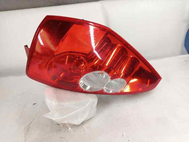 Lampa zespolona tylna lewa C23551160 MAZDA