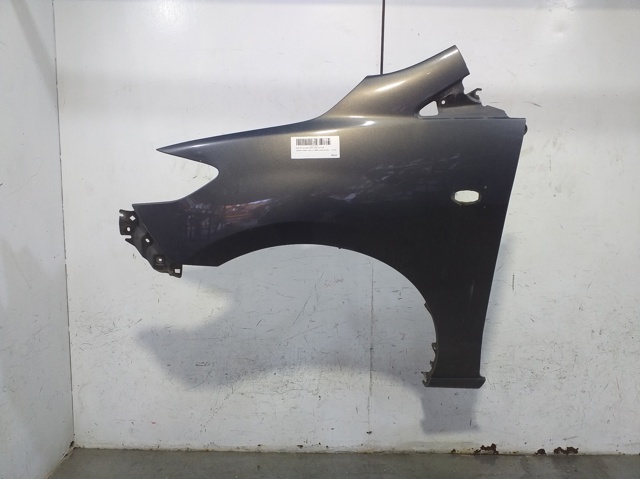 Błotnik przedni lewy C23552211C MAZDA