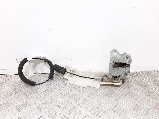Zamek drzwi tylnych prawych C23572310G MAZDA