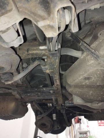 Kupić Korpus osi tylnej Mazda 5 I CR w dobrej cenie