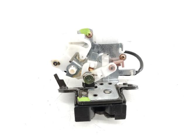 Zamek klapy bagażnika (3/5 drzwi tylnych) C24362310A MAZDA