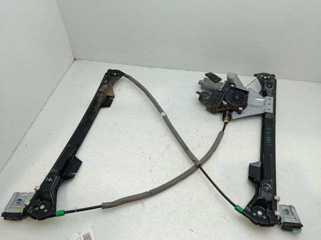 Mechanizm podnoszenia szyby drzwi przednich prawych C2S51553 JAGUAR