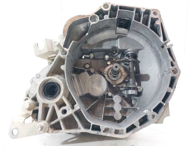 Kupić Mechaniczna skrzynia biegów w komplecie Fiat Doblo I 223 w dobrej cenie