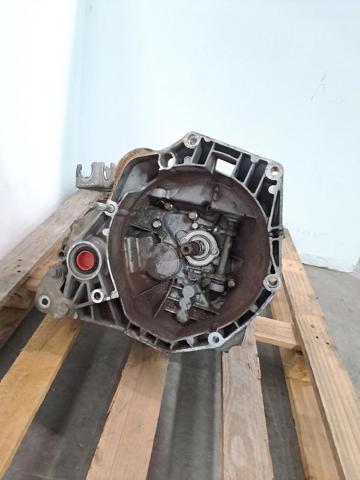 Mechaniczna skrzynia biegów w komplecie do Fiat Doblo 223
