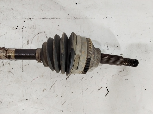 Półoś napędowa przednia lewa CC113B437BA FORD