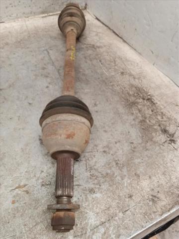 Półoś napędowa przednia lewa CC113B437BB FORD