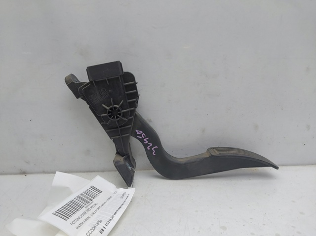 Pedał przyspieszenia (gazu) CC3041600 MAZDA