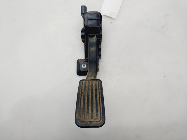 Pedał przyspieszenia (gazu) CC3041600 MAZDA