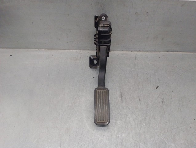 Pedał przyspieszenia (gazu) CC3041600 MAZDA