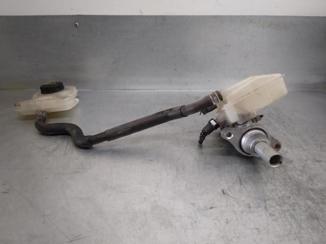 Cylinder hamulcowy Mazda 5