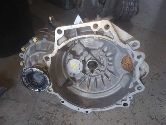 Mechaniczna skrzynia biegów w komplecie CHC VAG