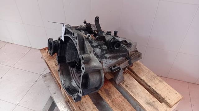 Mechaniczna skrzynia biegów w komplecie CHC VAG