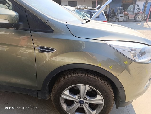 Błotnik przedni prawy CJ5416005AG FORD
