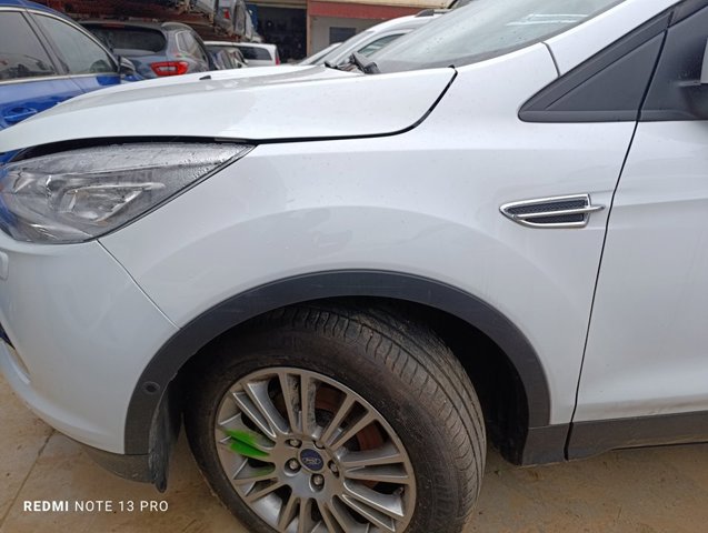 Błotnik Ford Kuga