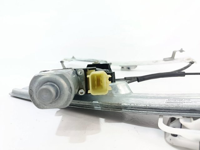Mechanizm podnoszenia szyby drzwi przednich prawych CJ54S23200BP FORD