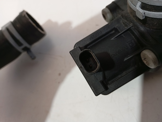 Zawór recyrkulacji powietrza doładowującego turbiny CJ5G9U465BA FORD