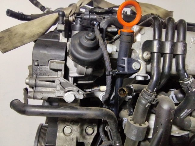 Silnik w komplecie Volkswagen Touran 3 5T1