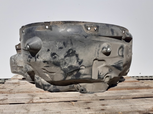 Nadkole błotnika przedniego lewe Land Rover Discovery 4 L319