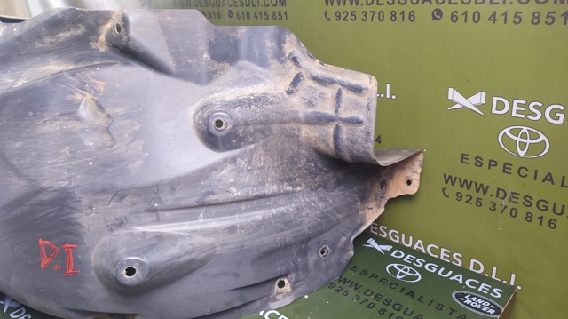 Nadkole błotnika przedniego lewe Land Rover Discovery 4 L319