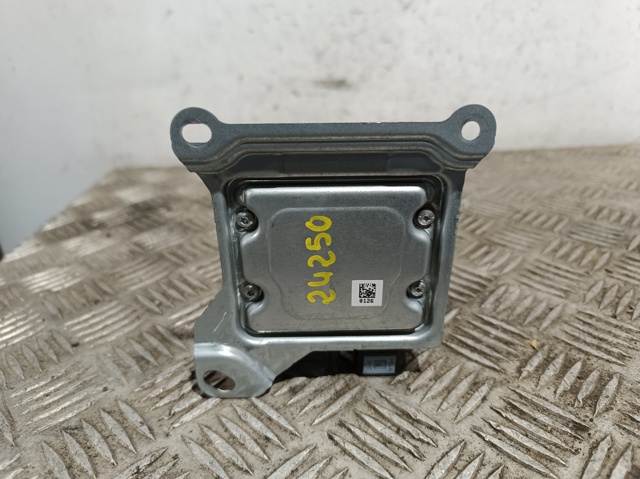 CM5T14B321CA Ford